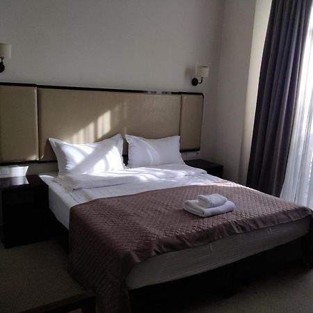 Hotel Genio Tbilisi Bagian luar foto