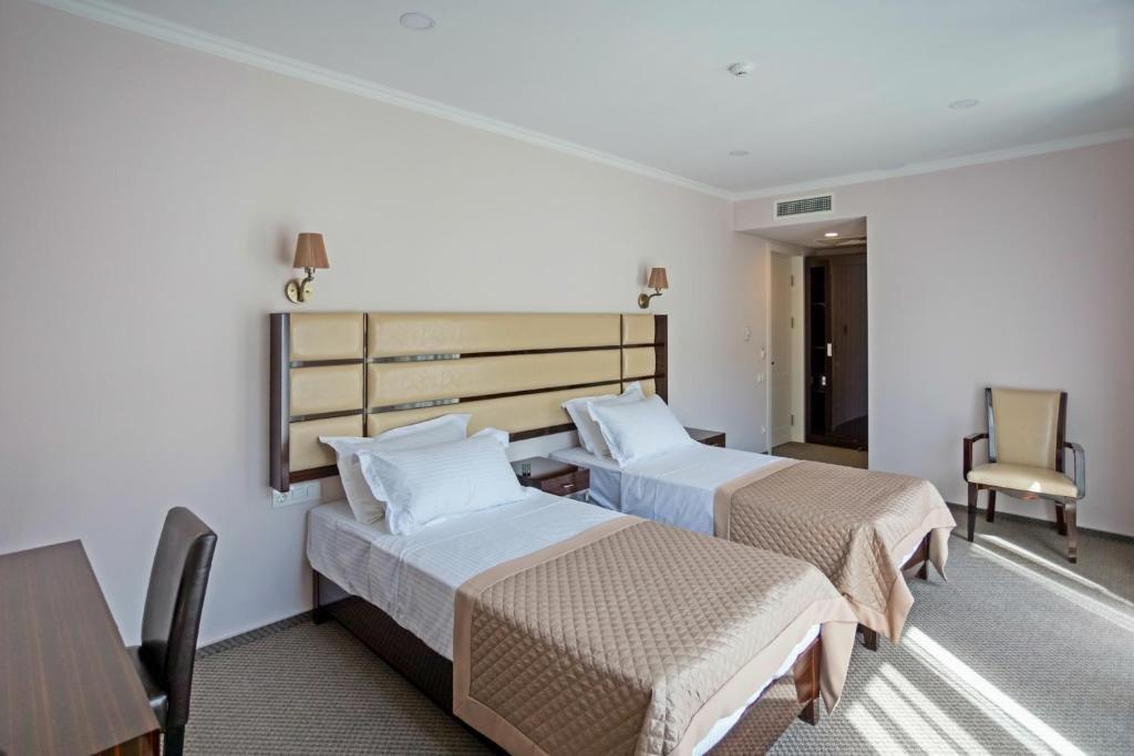 Hotel Genio Tbilisi Bagian luar foto