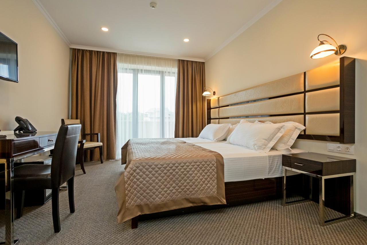 Hotel Genio Tbilisi Bagian luar foto