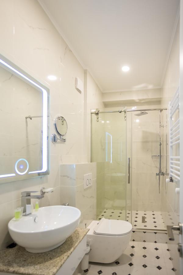 Hotel Genio Tbilisi Bagian luar foto